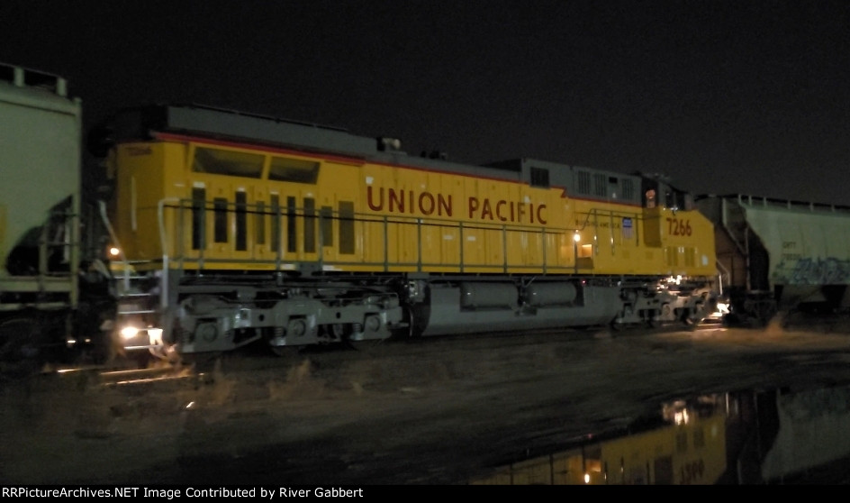 Union Pacific 7266